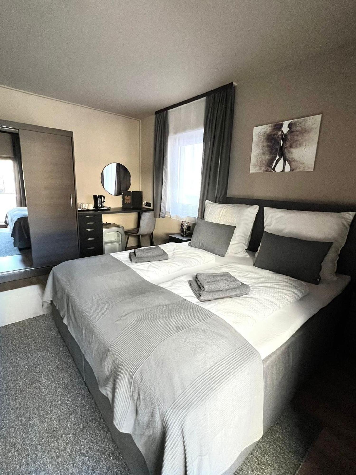 The Steakhouse - Guest Rooms Sankt Johann im Pongau Esterno foto